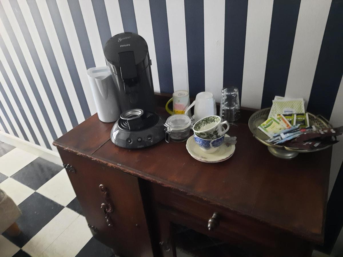 Dirksland De Snoeperij Bed & Breakfast エクステリア 写真
